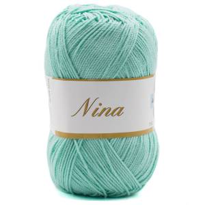 Nina
 Colores-nina-color-verde agua